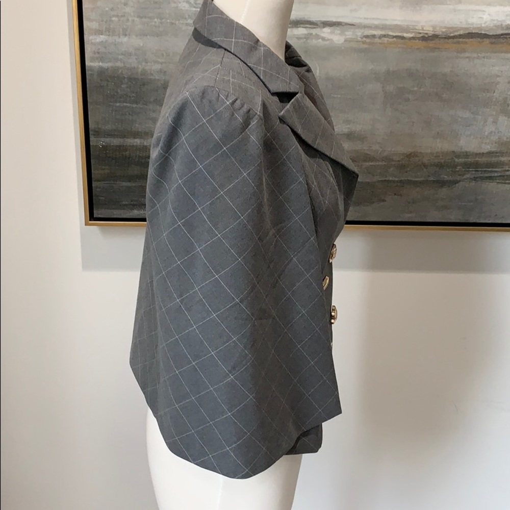 Jacket - Picture 6 of 11